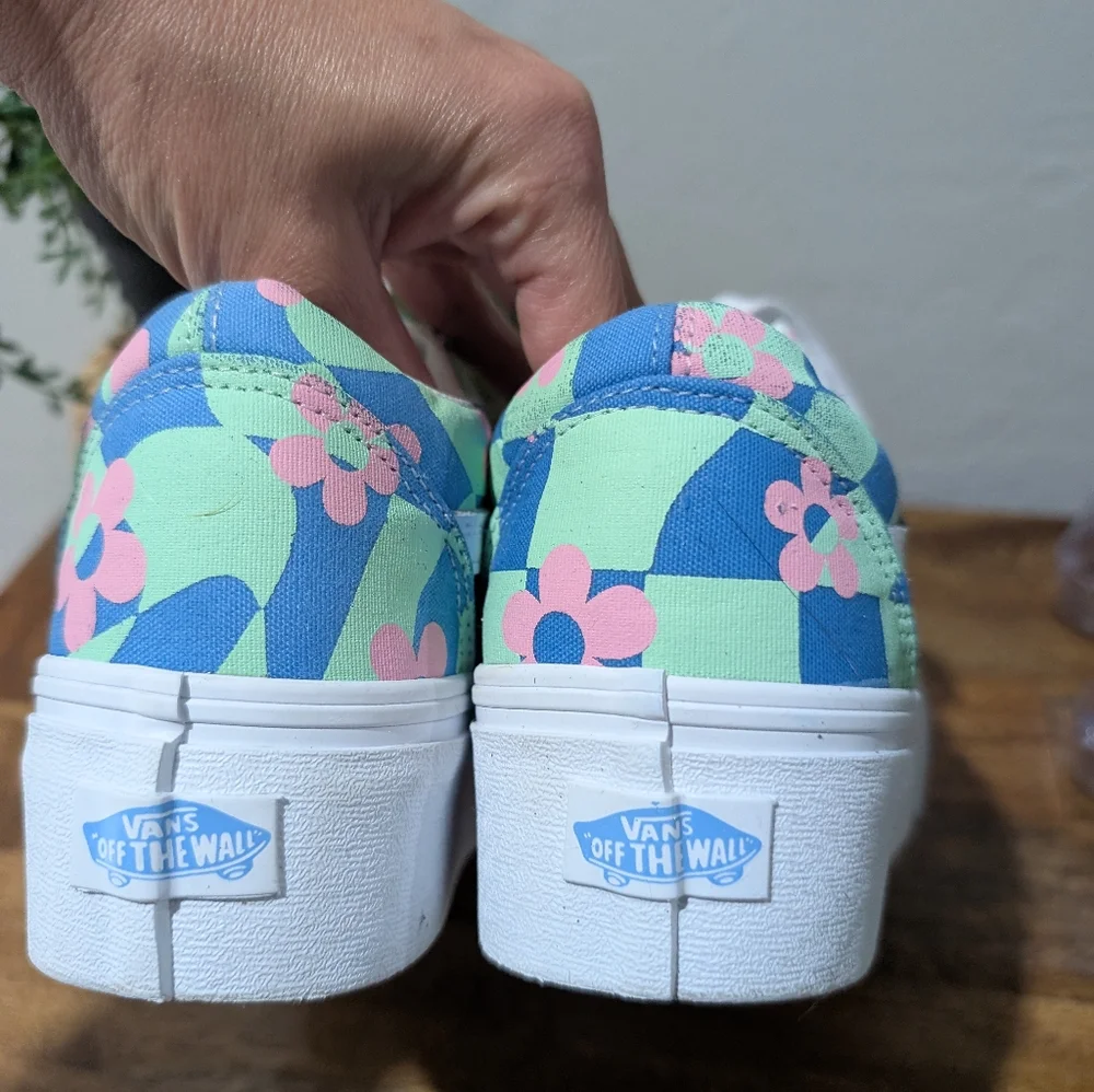 Vans Kids Blue and‎ Pink Checkered Sneakers Womens 8.5 Mens7
